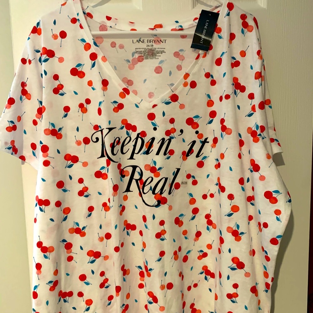 Lane Bryant cute 🍒 top!!